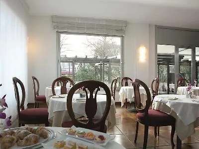 Western Park Continental Hotel