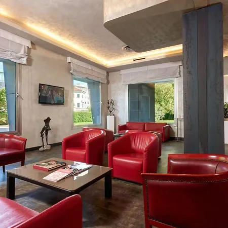 Western Park Continental Сан-Дона-ди-Пьяве