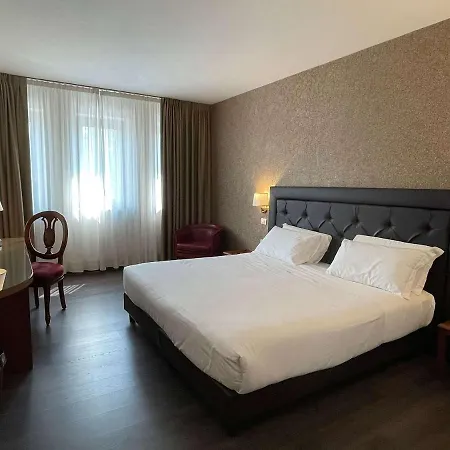 Western Park Continental Сан-Дона-ди-Пьяве