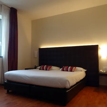 Western Park Continental Отель
