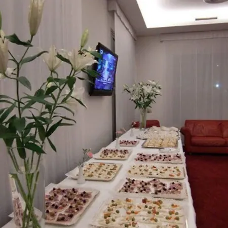 Szálloda Western Park Continental 4*